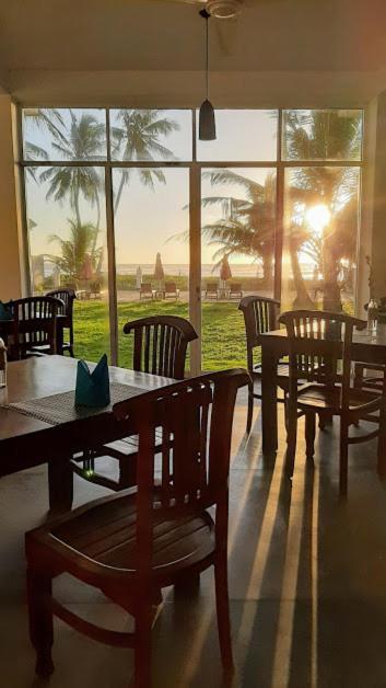 Akurala Beach Boutique Resort ภายนอก รูปภาพ